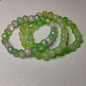 Green and White Beaded Bracelet Set